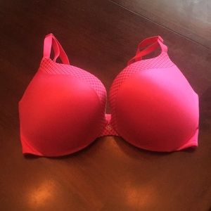 NWOT VS push up bra